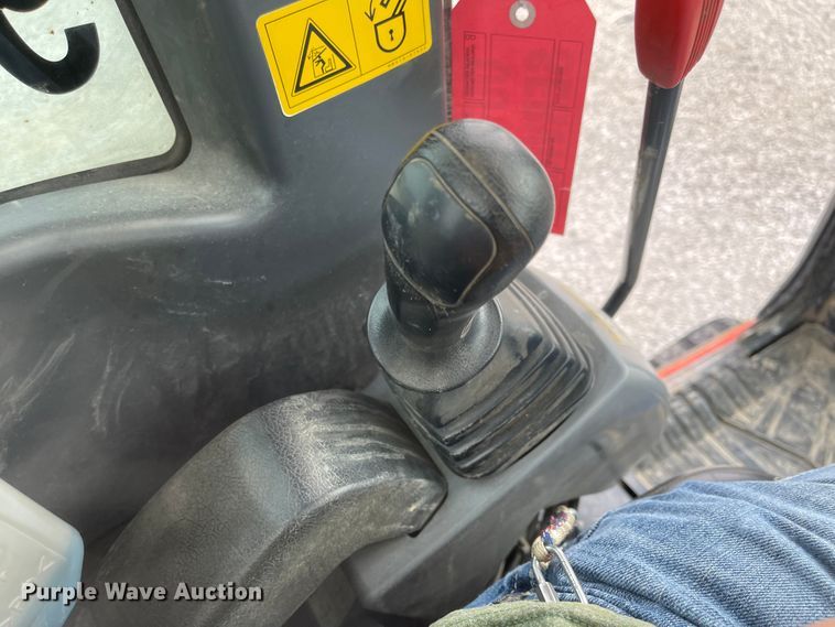 image for item DS6263 2016 Kubota U35-4  mini excavator