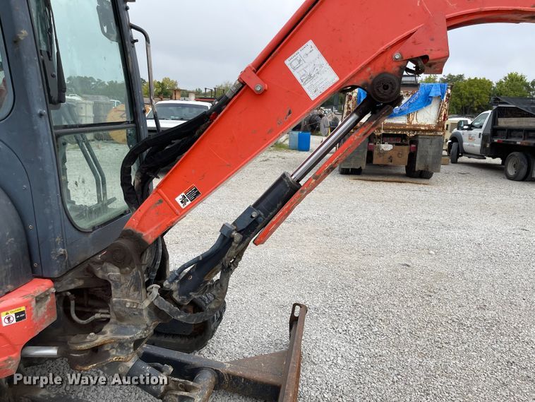image for item DS6263 2016 Kubota U35-4  mini excavator