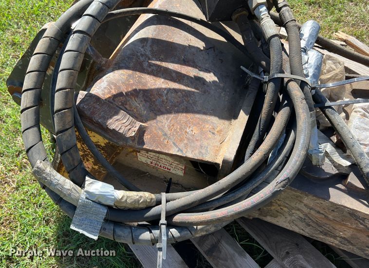 image for item IA9093 LaBounty  rotating shear