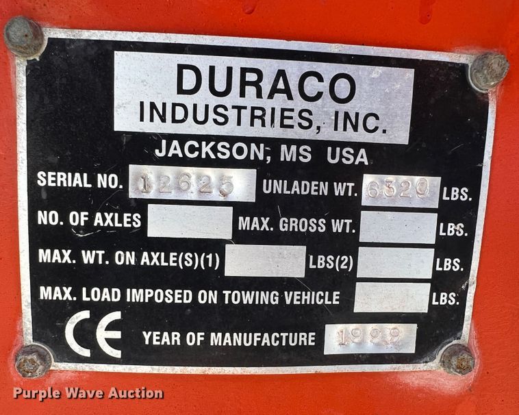 image for item IA9102 2000 International 4700  asphalt patch truck