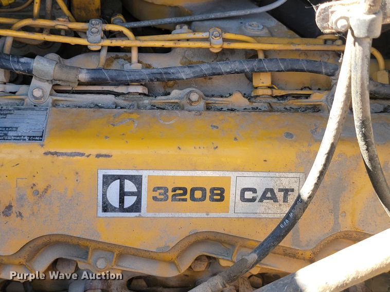 image for item JC9614 1979 GMC 8000  oil distributor truck