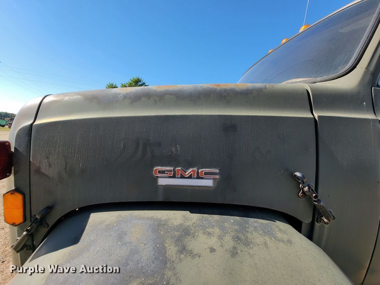 image for item JC9614 1979 GMC 8000  oil distributor truck