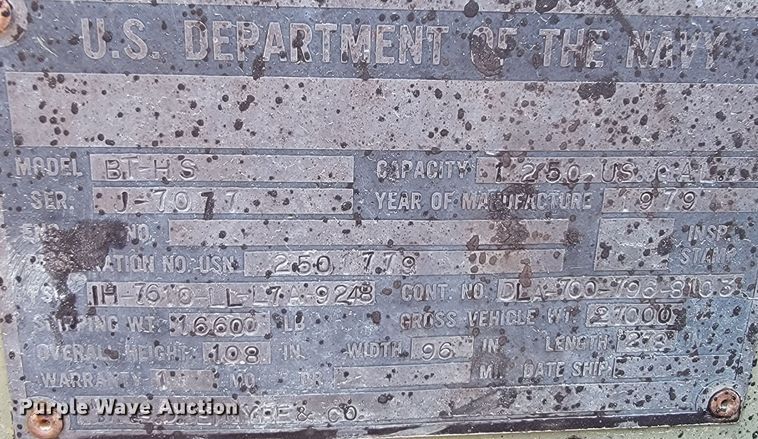 image for item JC9614 1979 GMC 8000  oil distributor truck