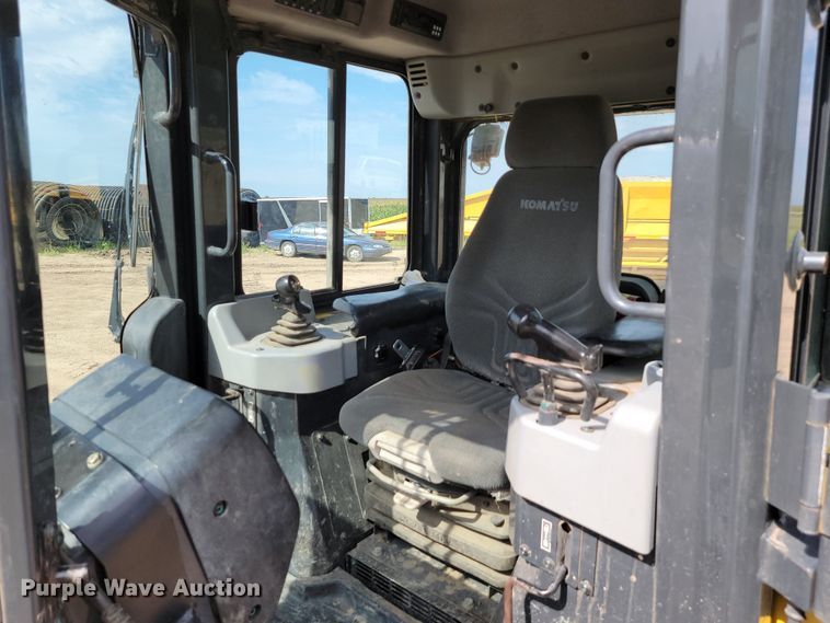 image for item JC9617 2013 Komatsu D51PX-22  dozer