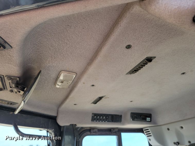 image for item JC9617 2013 Komatsu D51PX-22  dozer