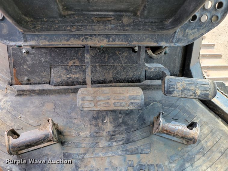 image for item JC9617 2013 Komatsu D51PX-22  dozer