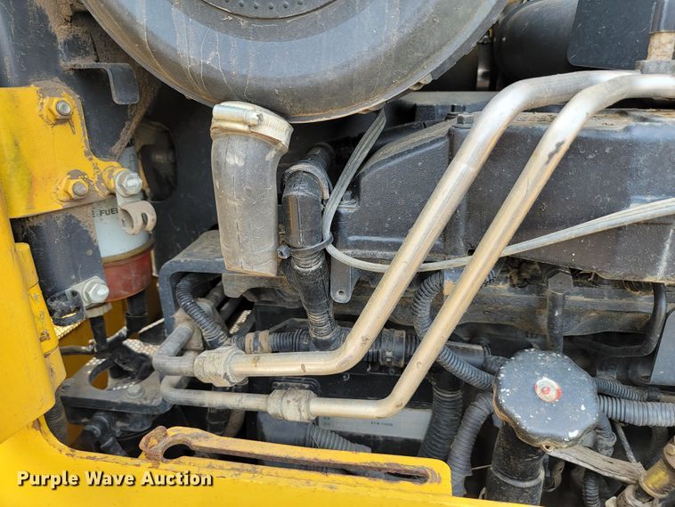 image for item JC9617 2013 Komatsu D51PX-22  dozer