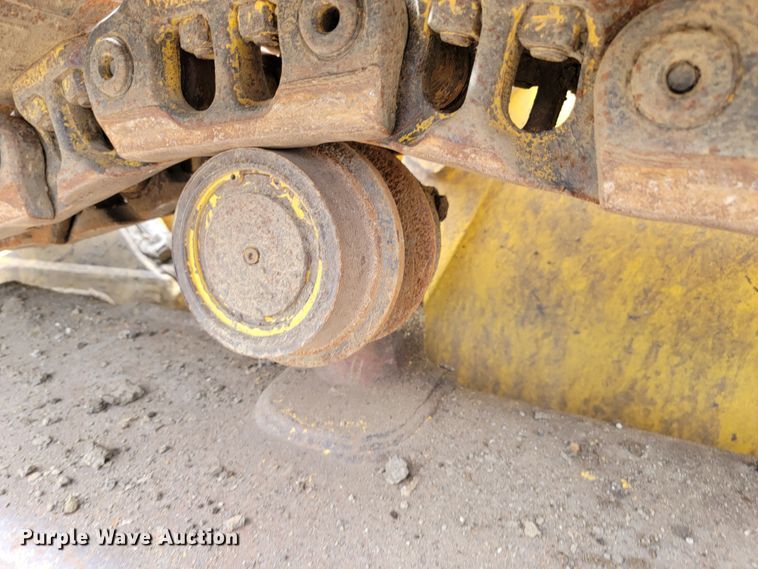 image for item JC9617 2013 Komatsu D51PX-22  dozer