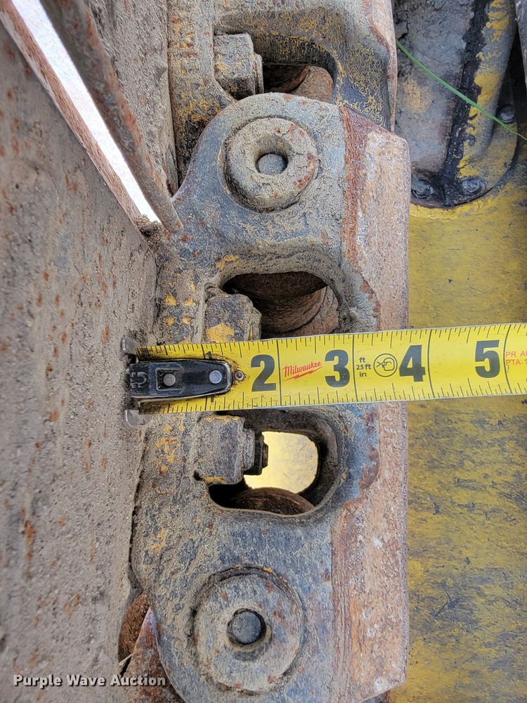 image for item JC9617 2013 Komatsu D51PX-22  dozer