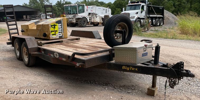 image for item JR9451 2011 Big Tex 14ET  equipment trailer