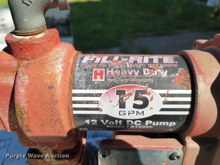 image for item JZ9173 (4) fuel tanks