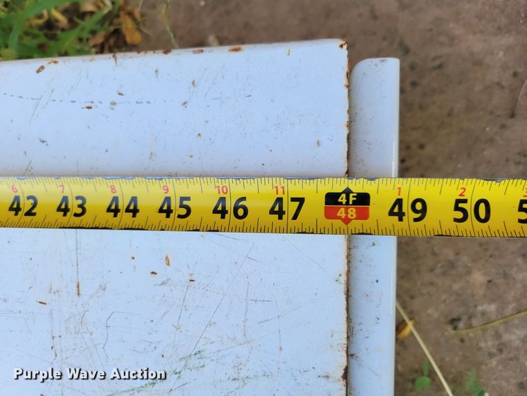 image for item JZ9173 (4) fuel tanks