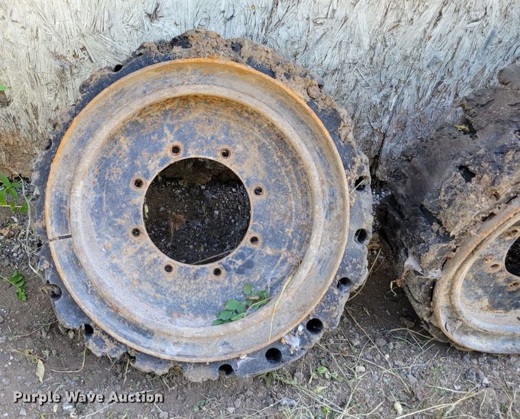 image for item JZ9174 (4) 33x12-20 tires and wheels