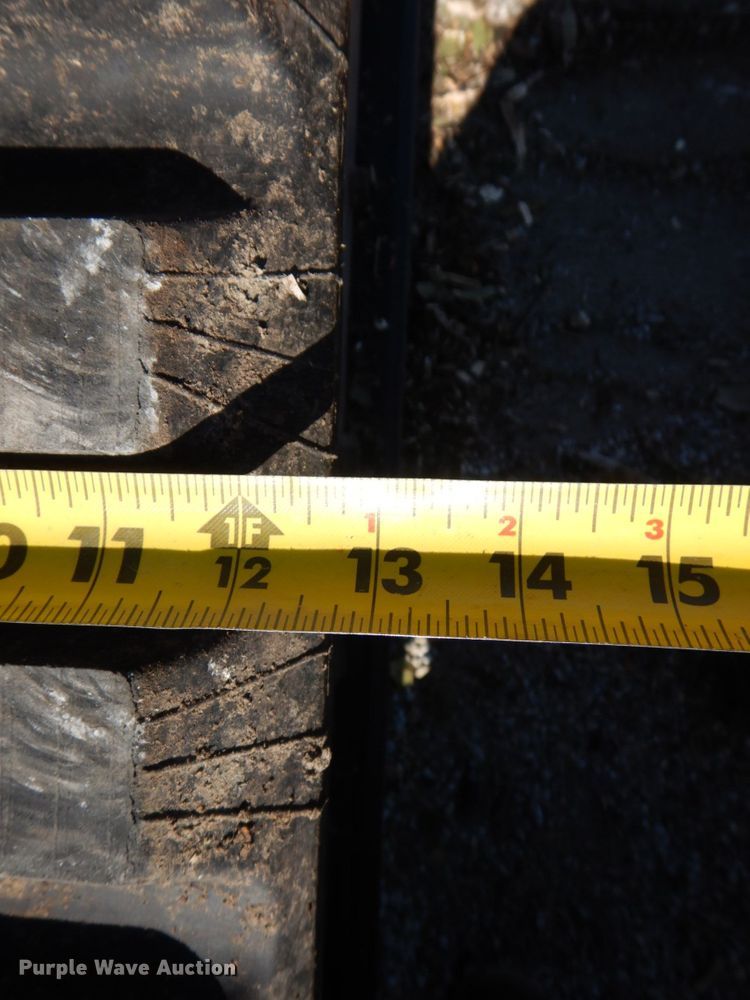 image for item KF9523 2015 Takeuchi TL8  tracked skid steer loader