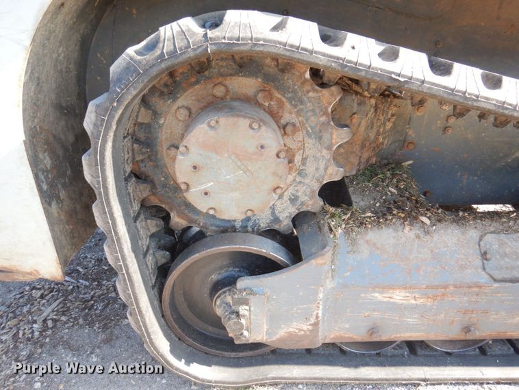 image for item KF9523 2015 Takeuchi TL8  tracked skid steer loader