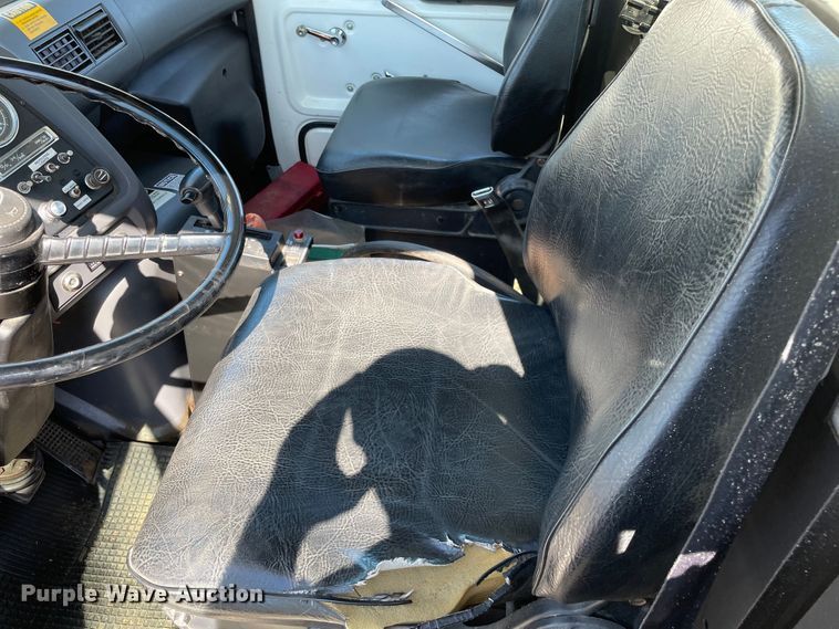 image for item KF9545 1996 Ford LN8000  sewer jetter truck