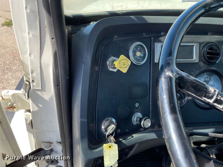 image for item KF9545 1996 Ford LN8000  sewer jetter truck