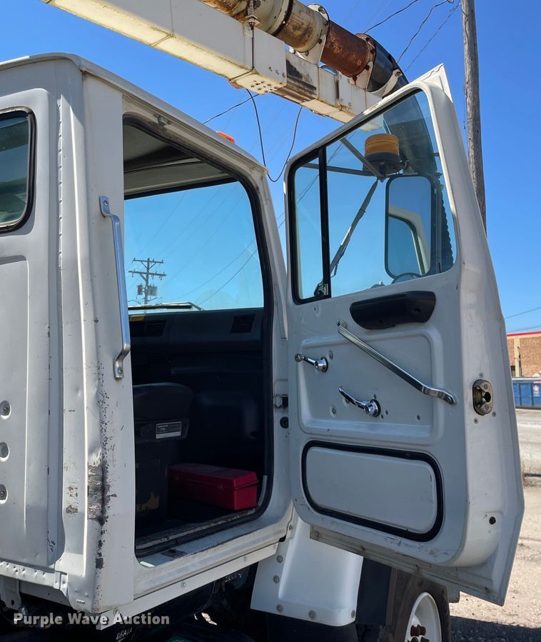 image for item KF9545 1996 Ford LN8000  sewer jetter truck