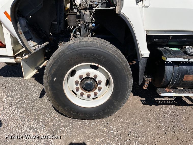 image for item KF9545 1996 Ford LN8000  sewer jetter truck