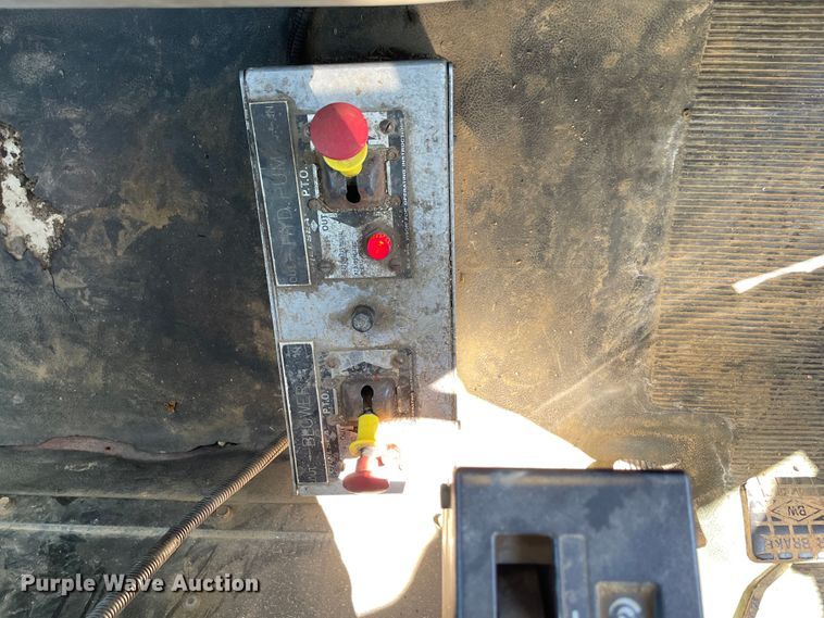 image for item KF9546 2002 International 2554  sewer jetter truck