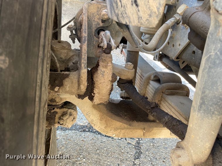 image for item KF9546 2002 International 2554  sewer jetter truck