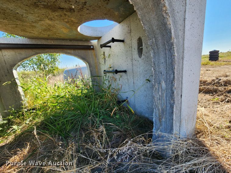 image for item KH9310 Concrete forms