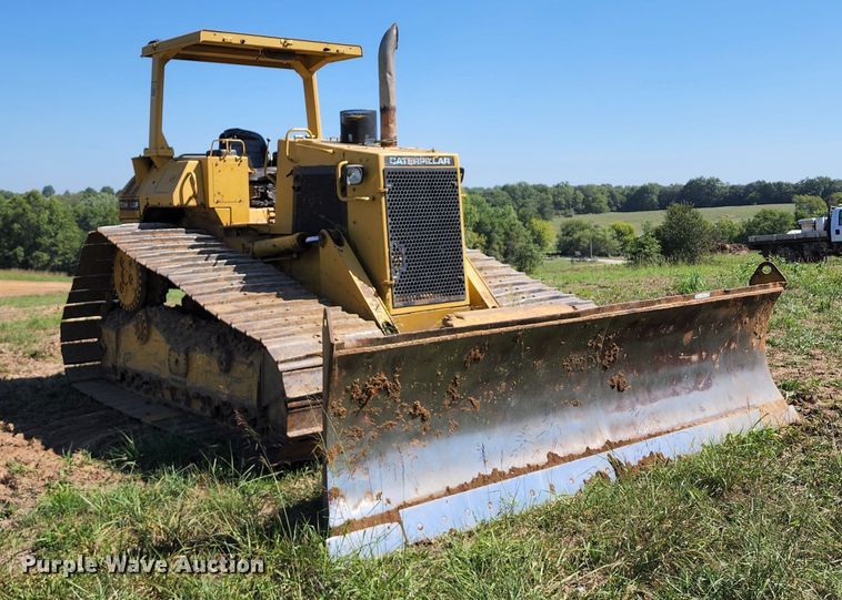 image for item KH9321 Caterpillar D5H LGP  crawler tractor