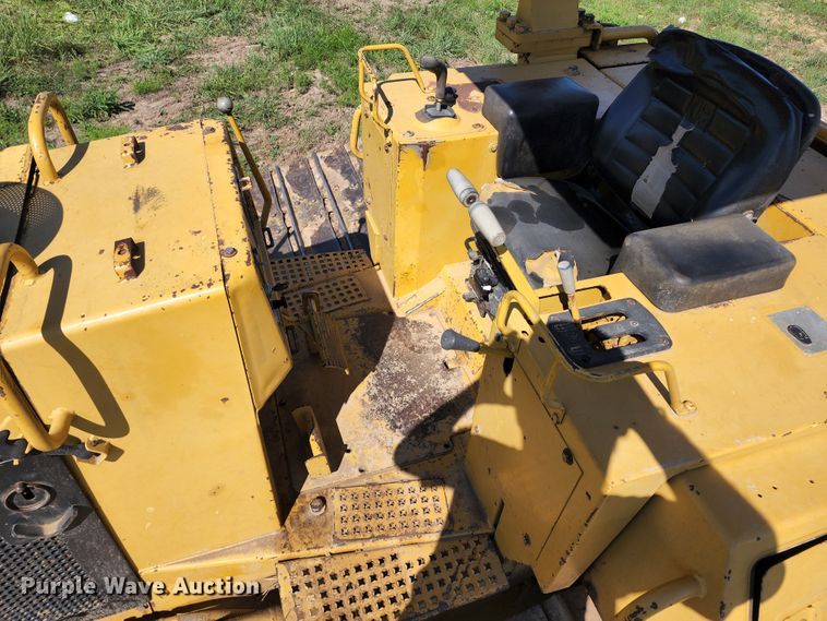 image for item KH9321 Caterpillar D5H LGP  crawler tractor