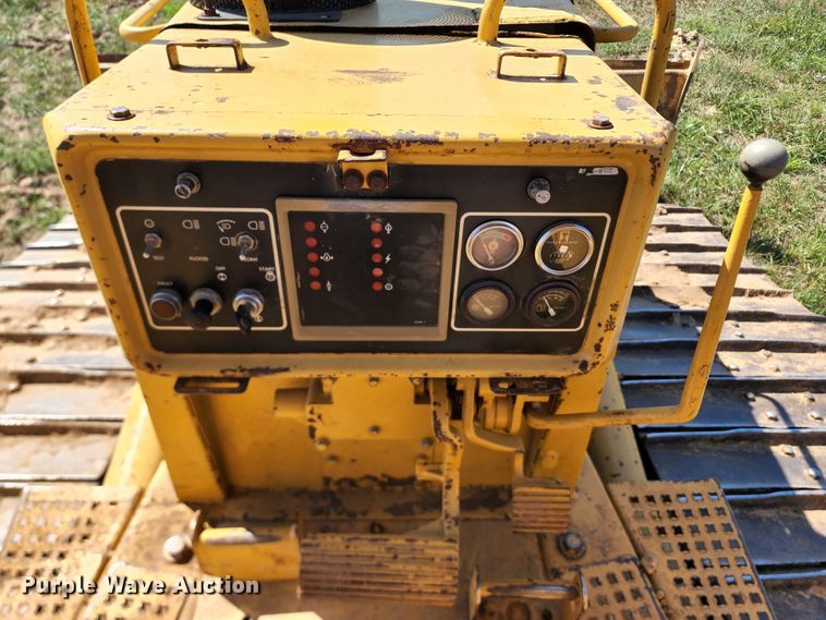 image for item KH9321 Caterpillar D5H LGP  crawler tractor