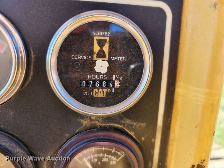 image for item KH9321 Caterpillar D5H LGP  crawler tractor