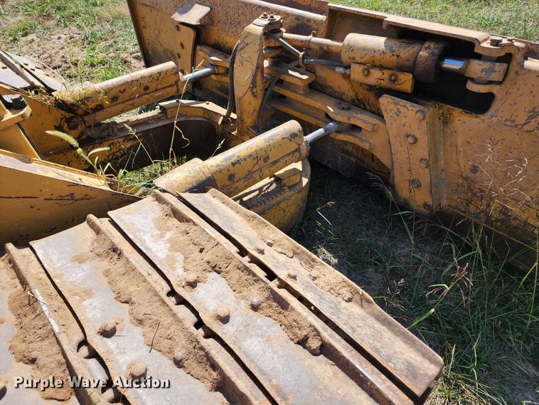 image for item KH9321 Caterpillar D5H LGP  crawler tractor