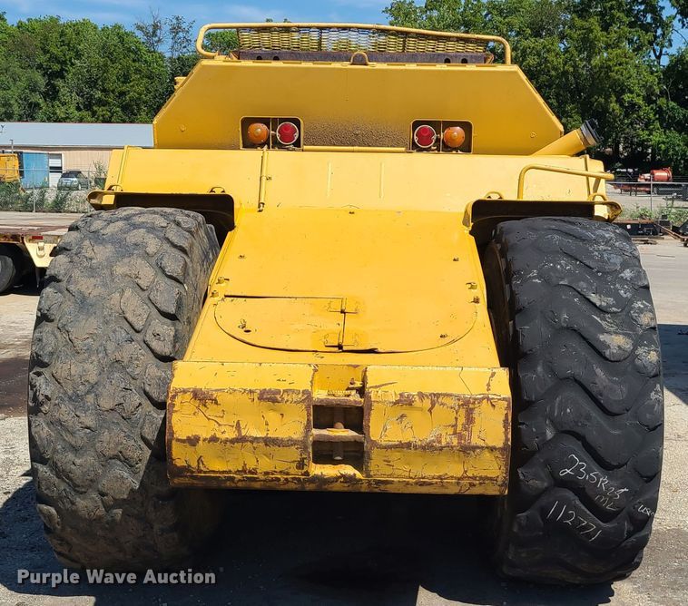 image for item KH9358 1989 Caterpillar 613C  elevating scraper