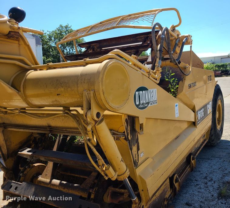 image for item KH9358 1989 Caterpillar 613C  elevating scraper