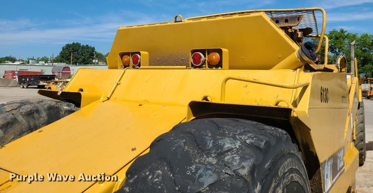 image for item KH9358 1989 Caterpillar 613C  elevating scraper