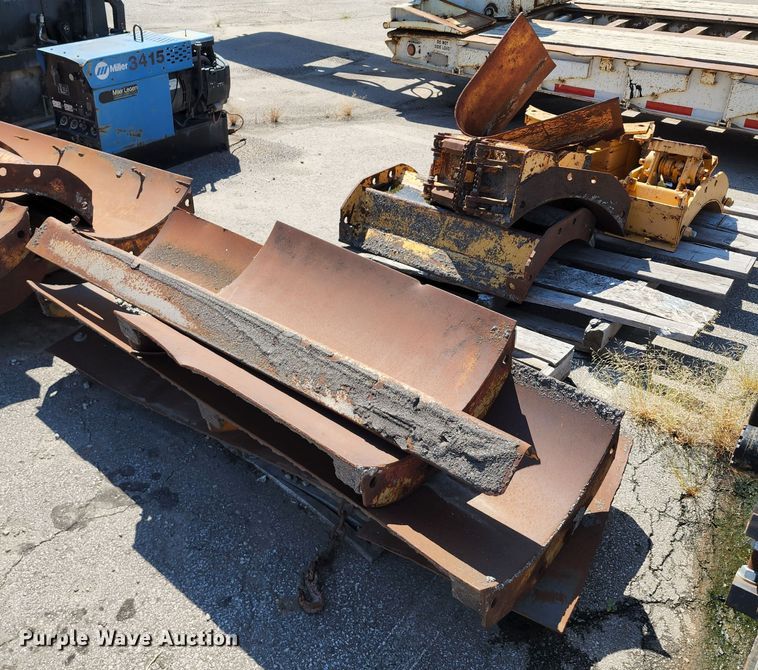 image for item KH9363 (12) moldboards