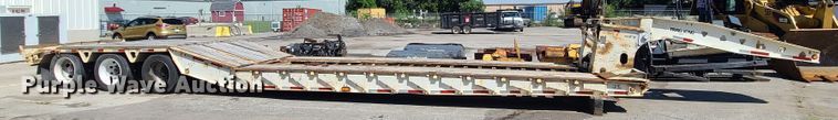 image for item KH9366 1998 Trail King TK100HDS  lowboy equipment trailer