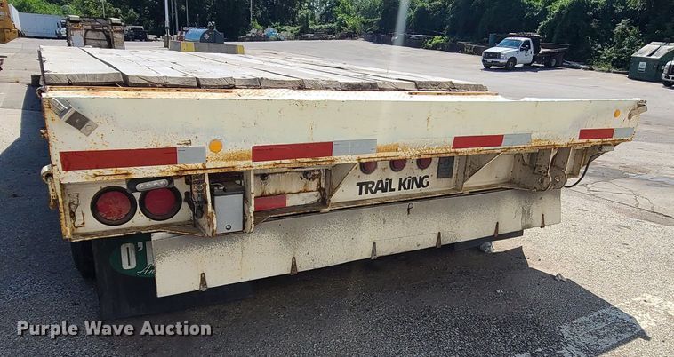image for item KH9366 1998 Trail King TK100HDS  lowboy equipment trailer