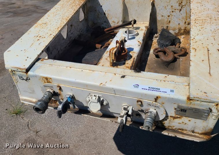 image for item KH9366 1998 Trail King TK100HDS  lowboy equipment trailer