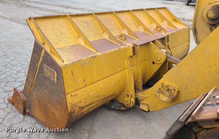 image for item KH9368 2012 Caterpillar 963D  track loader