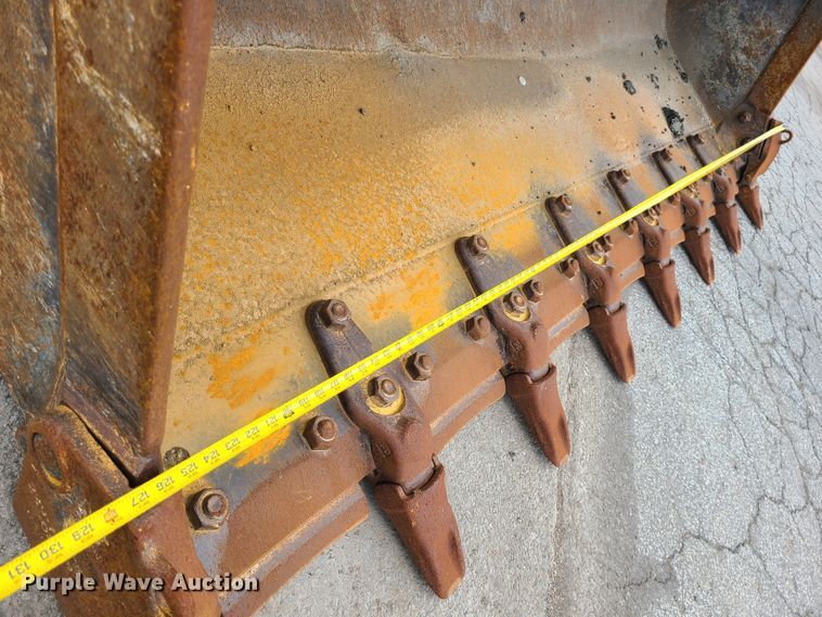 image for item KH9368 2012 Caterpillar 963D  track loader