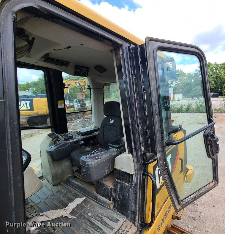 image for item KH9368 2012 Caterpillar 963D  track loader