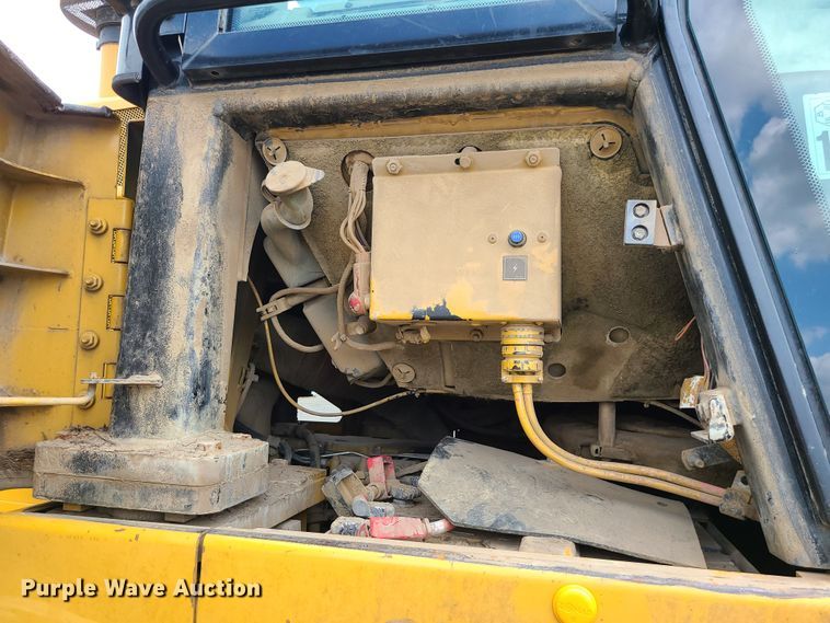 image for item KH9368 2012 Caterpillar 963D  track loader