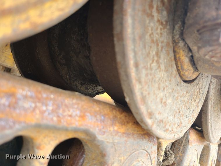 image for item KH9368 2012 Caterpillar 963D  track loader