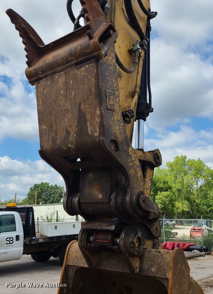 image for item KH9371 2012 Caterpillar 336EL  excavator