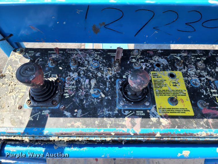 image for item KH9378 1998 Genie S-60  boom lift