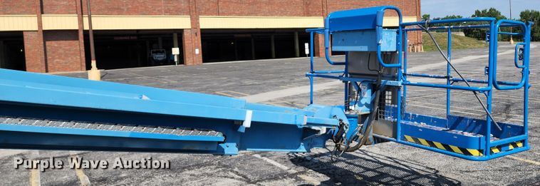 image for item KH9378 1998 Genie S-60  boom lift
