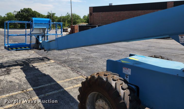 image for item KH9378 1998 Genie S-60  boom lift