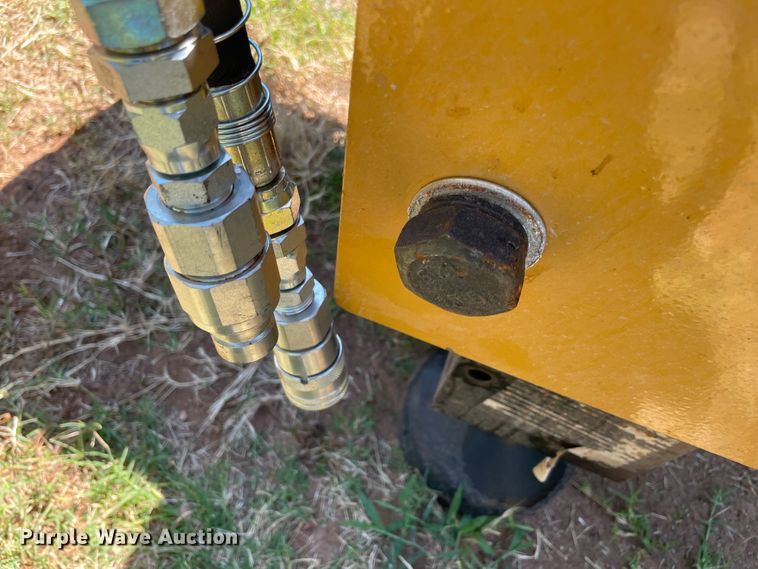 image for item KJ9741 2022 Agrotk PD680-PZ  skid steer post driver