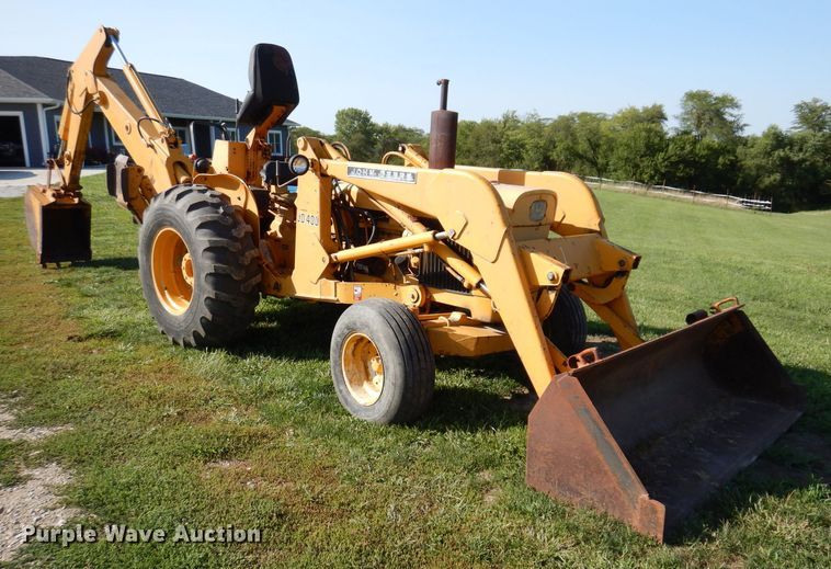 image for item KP9293 John Deere 400  backhoe