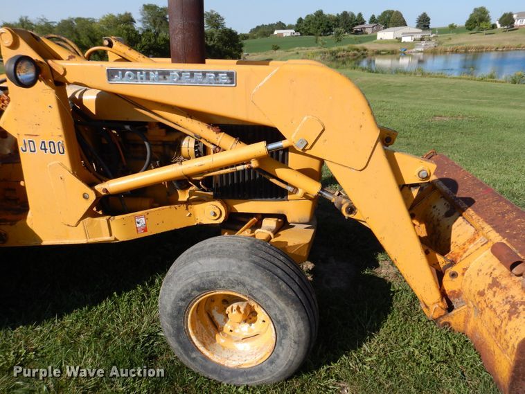 image for item KP9293 John Deere 400  backhoe